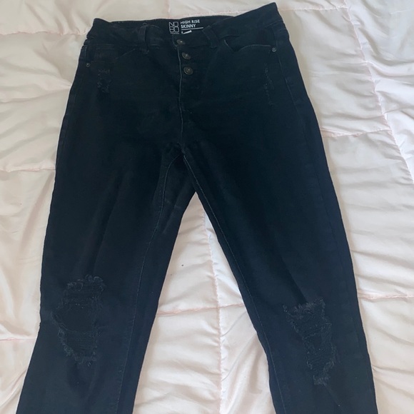 No boundaries high rise skinny jeans - Picture 3 of 3